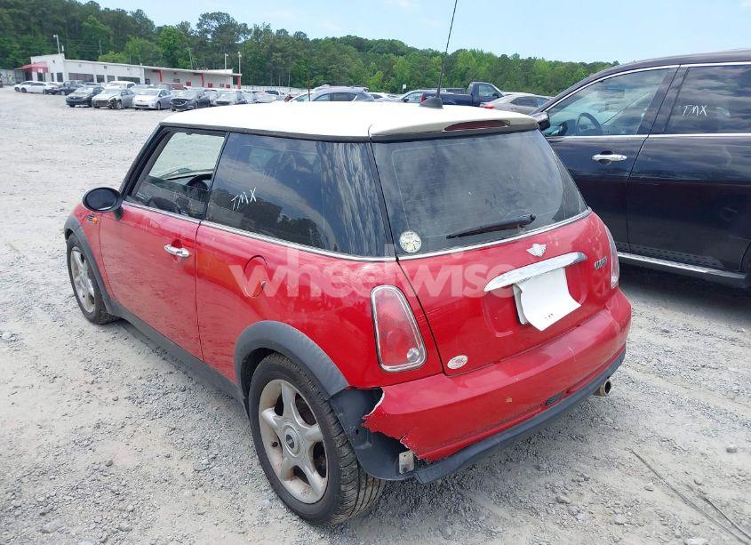 Photo 3 of 2005 Mini Cooper (VIN WMWRC33505TK62708)
