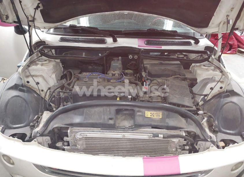 Photo 10 of 2006 Mini Cooper N/A (VIN WMWRC33506TK15034)