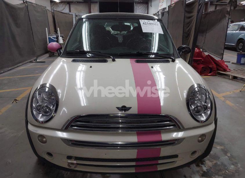 Photo 12 of 2006 Mini Cooper N/A (VIN WMWRC33506TK15034)