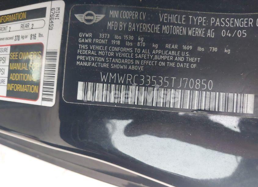 Photo 9 of 2005 Mini Cooper (VIN WMWRC33535TJ70850)
