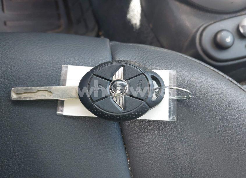 Photo 11 of 2006 Mini Cooper N/A (VIN WMWRC33556TK72619)