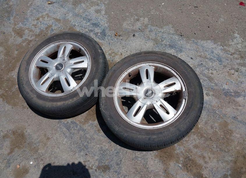 Photo 12 of 2006 Mini Cooper N/A (VIN WMWRC33566TJ76689)