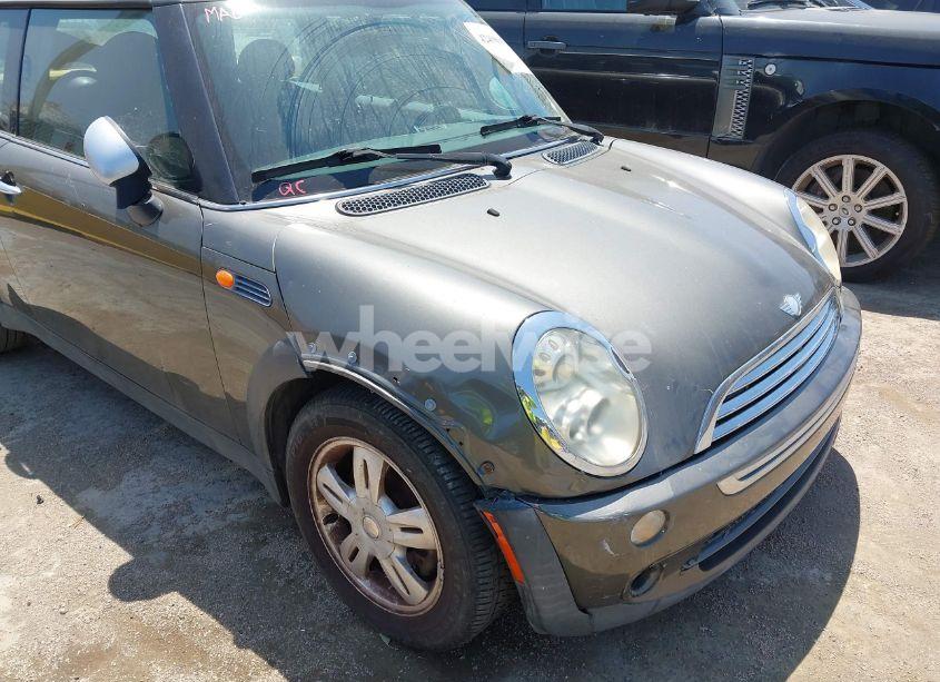 Photo 6 of 2006 Mini Cooper N/A (VIN WMWRC33566TJ76689)