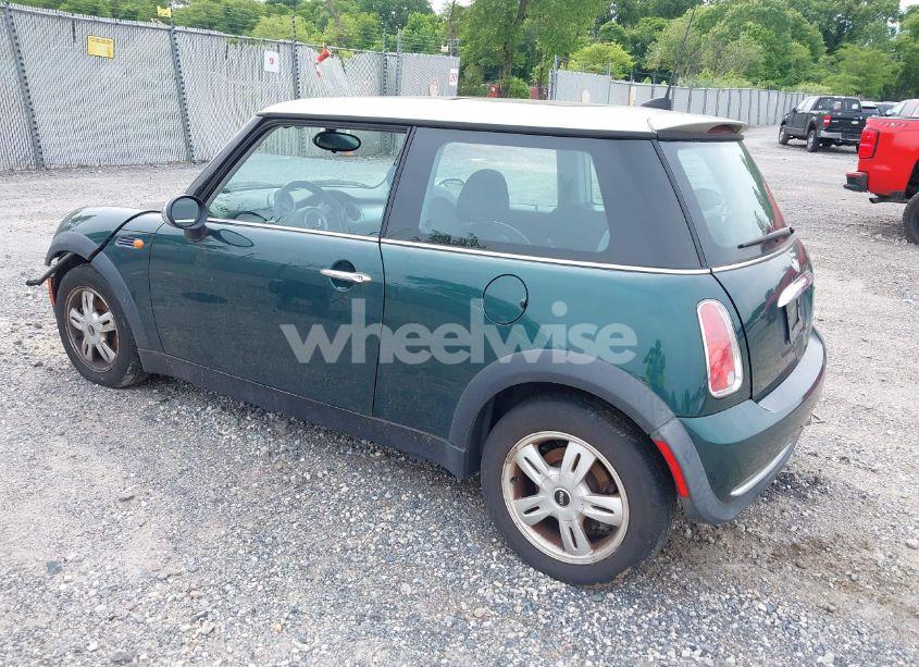 Photo 3 of 2006 Mini Cooper N/A (VIN WMWRC33566TK64108)