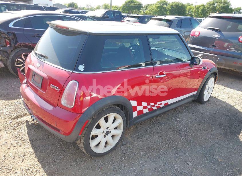 Photo 4 of 2005 Mini Cooper S (VIN WMWRE33415TD92159)