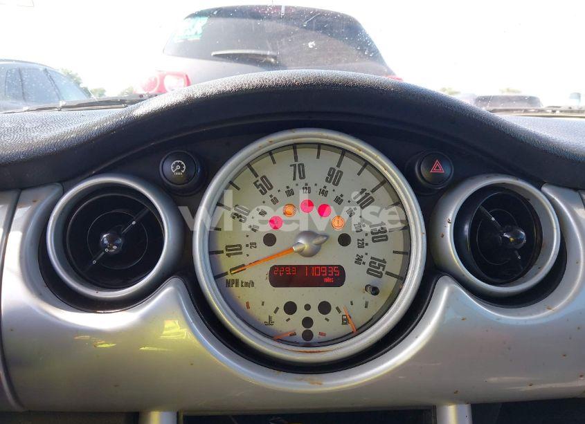 Photo 7 of 2005 Mini Cooper S (VIN WMWRE33415TD92159)