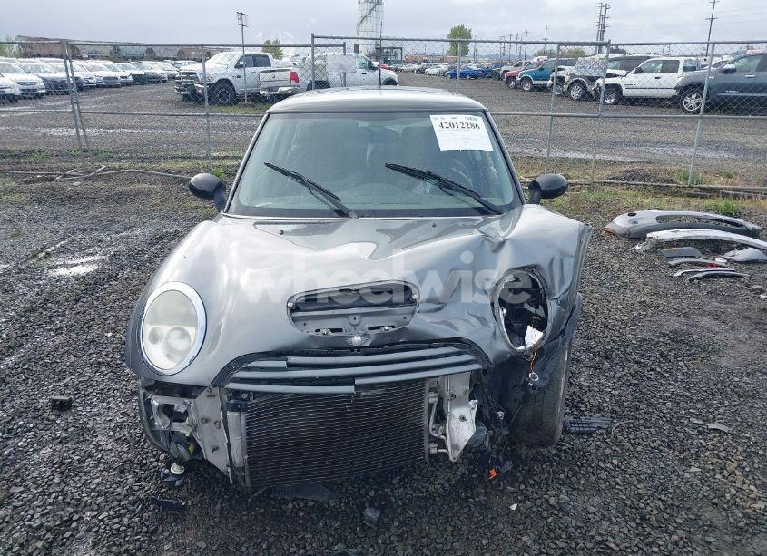 Photo 12 of 2004 Mini Cooper S (VIN WMWRE33434TD88466)