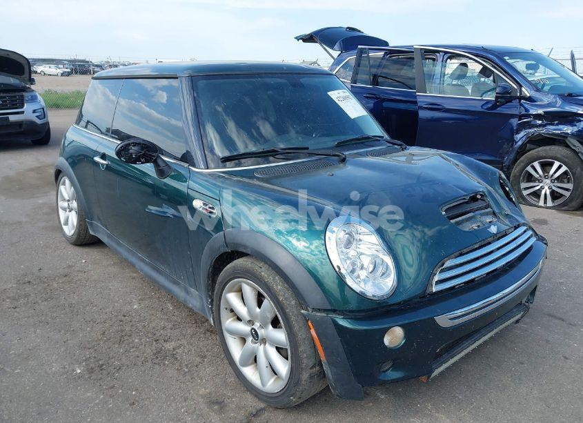 2005 Mini Cooper S (VIN WMWRE33455TD95288) main photo