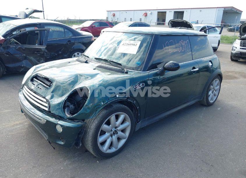 Photo 2 of 2005 Mini Cooper S (VIN WMWRE33455TD95288)