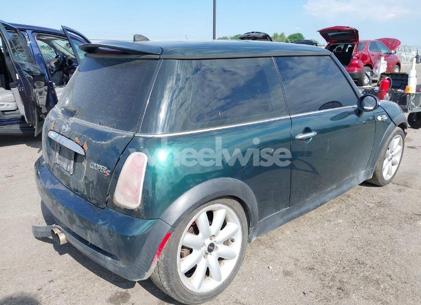 Photo 4 of 2005 Mini Cooper S (VIN WMWRE33455TD95288)