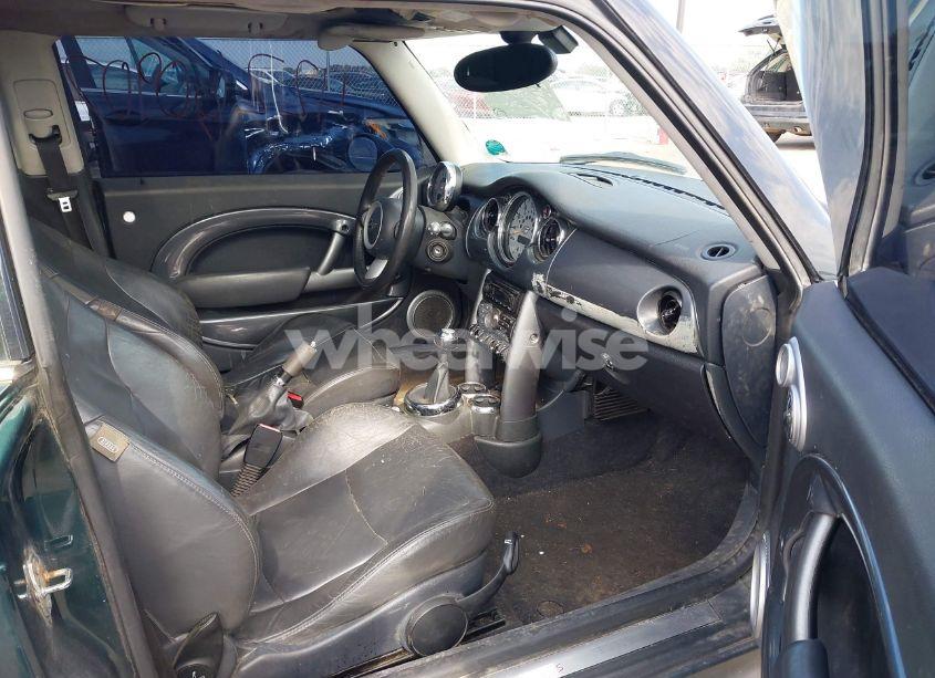 Photo 5 of 2005 Mini Cooper S (VIN WMWRE33455TD95288)