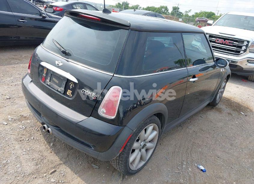 Photo 4 of 2005 Mini Cooper S (VIN WMWRE33475TD92196)