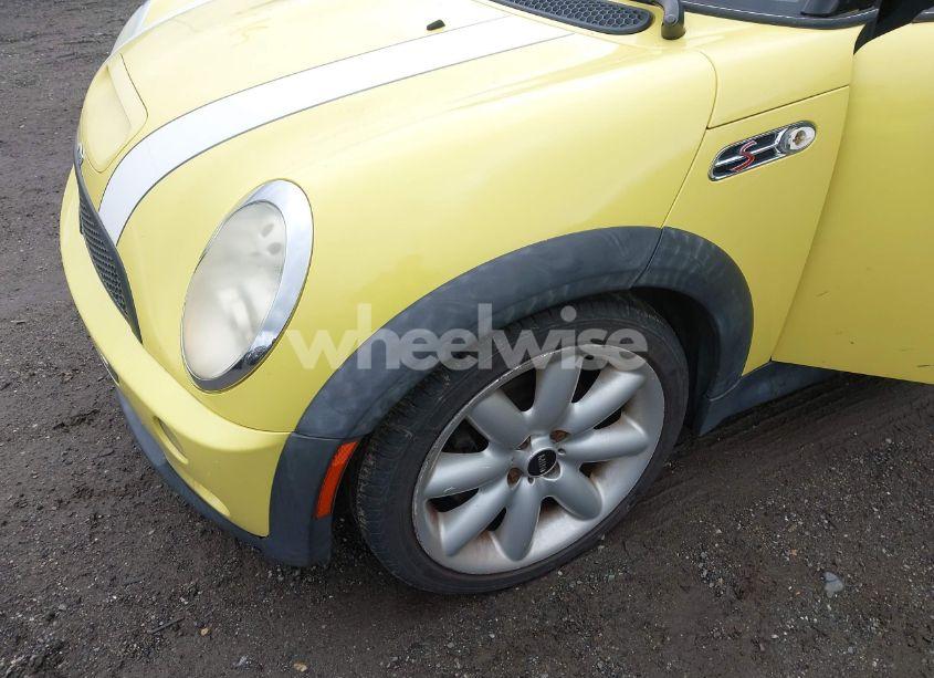 Photo 6 of 2005 Mini Cooper S (VIN WMWRE33505TL10590)