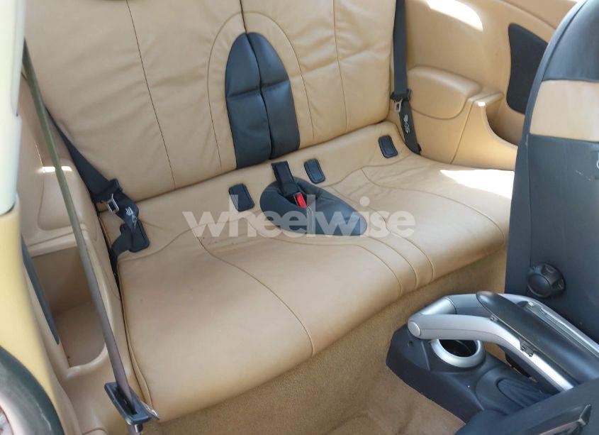 Photo 8 of 2006 Mini Cooper S (VIN WMWRE33526TG99561)