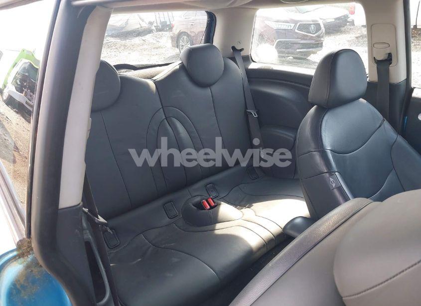 Photo 8 of 2005 Mini Cooper S (VIN WMWRE33535TL14231)