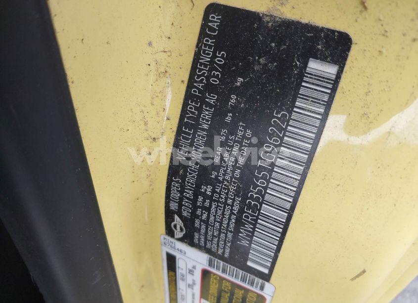 Photo 9 of 2005 Mini Cooper S (VIN WMWRE33565TG96225)