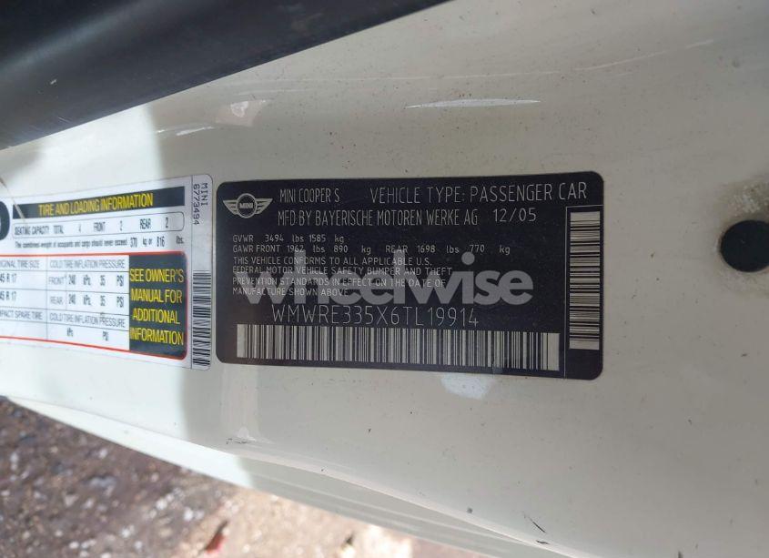 Photo 9 of 2006 Mini Cooper S (VIN WMWRE335X6TL19914)