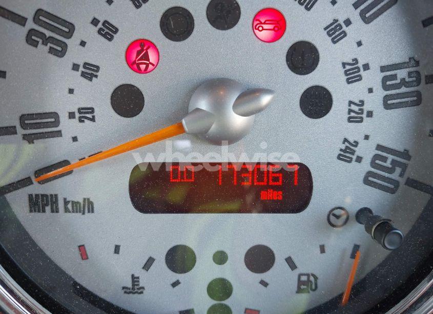 Photo 15 of 2005 Mini Cooper (VIN WMWRF33445TF62043)