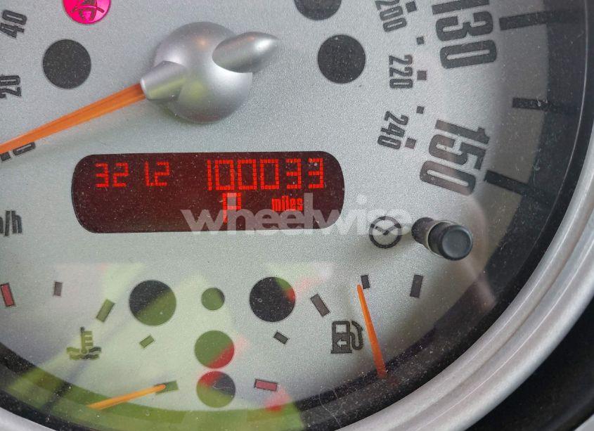 Photo 15 of 2005 Mini Cooper (VIN WMWRF33495TG11818)