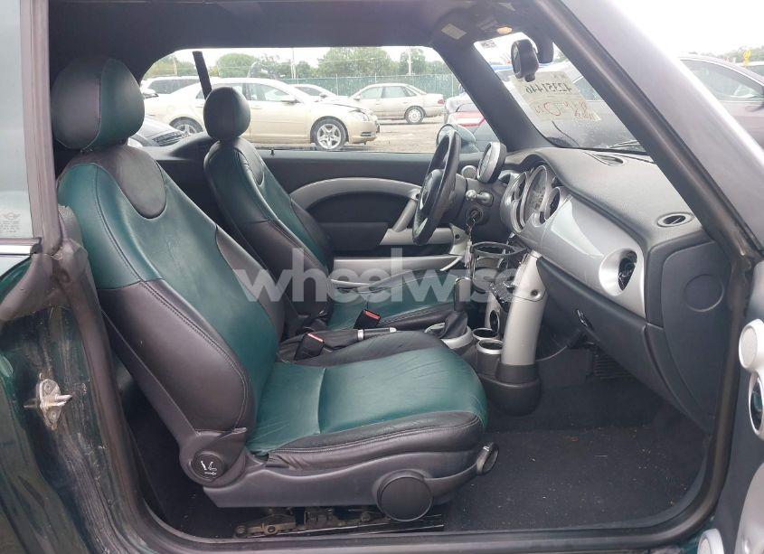 Photo 5 of 2005 Mini Cooper (VIN WMWRF33495TG11818)