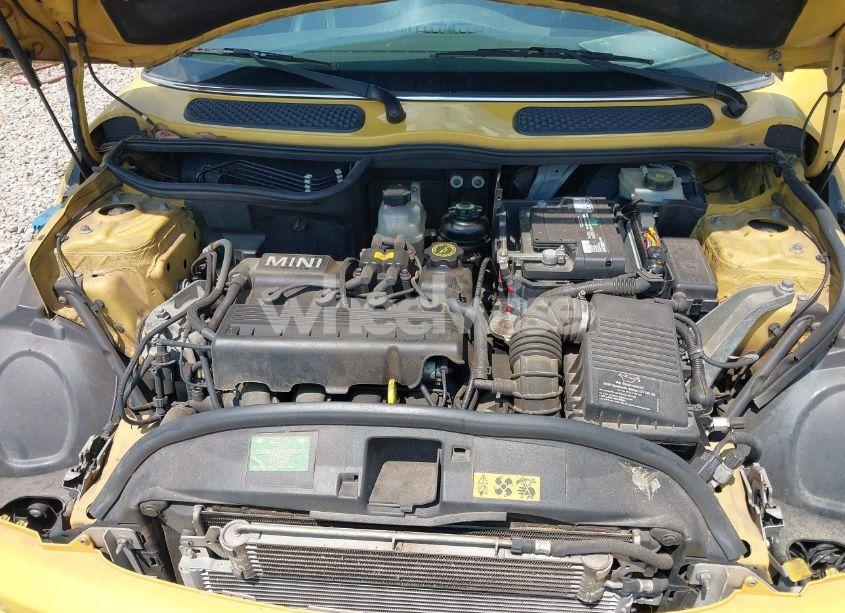 Photo 10 of 2007 Mini Cooper N/A (VIN WMWRF33517TG17382)