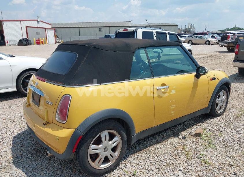 Photo 4 of 2007 Mini Cooper N/A (VIN WMWRF33517TG17382)