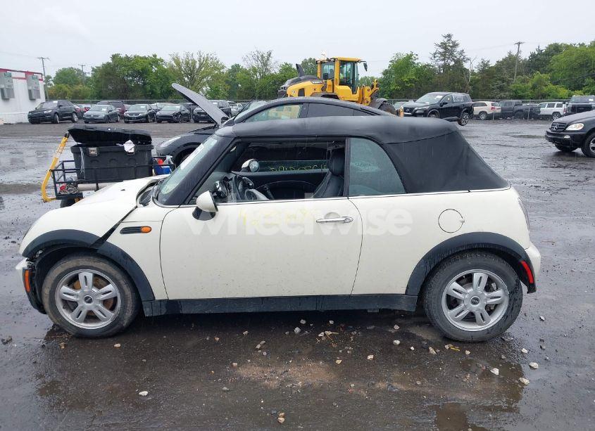 Photo 14 of 2008 Mini Cooper N/A (VIN WMWRF33538TF68199)