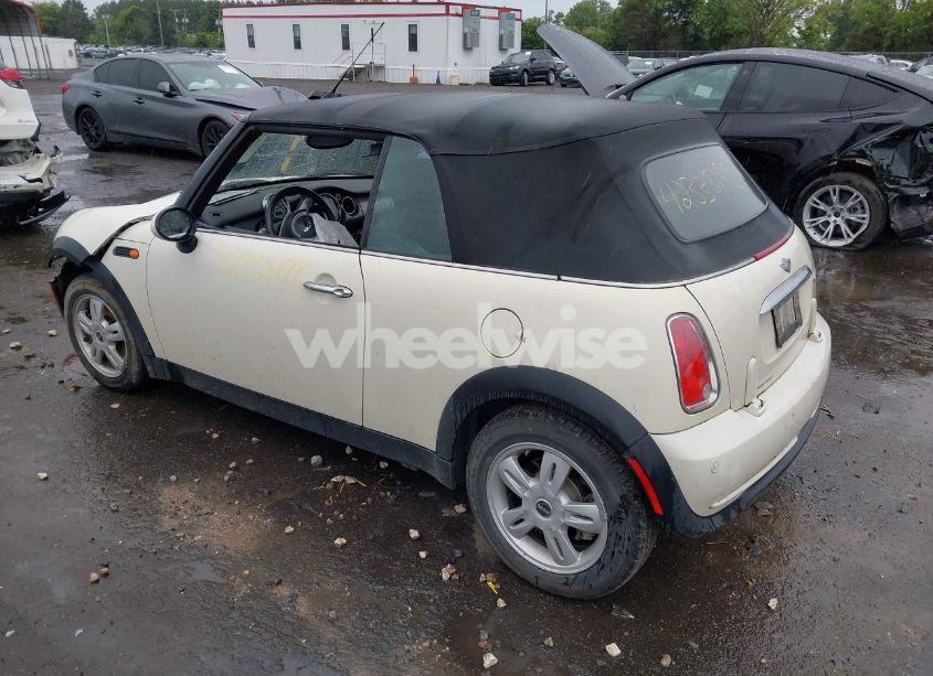 Photo 3 of 2008 Mini Cooper N/A (VIN WMWRF33538TF68199)