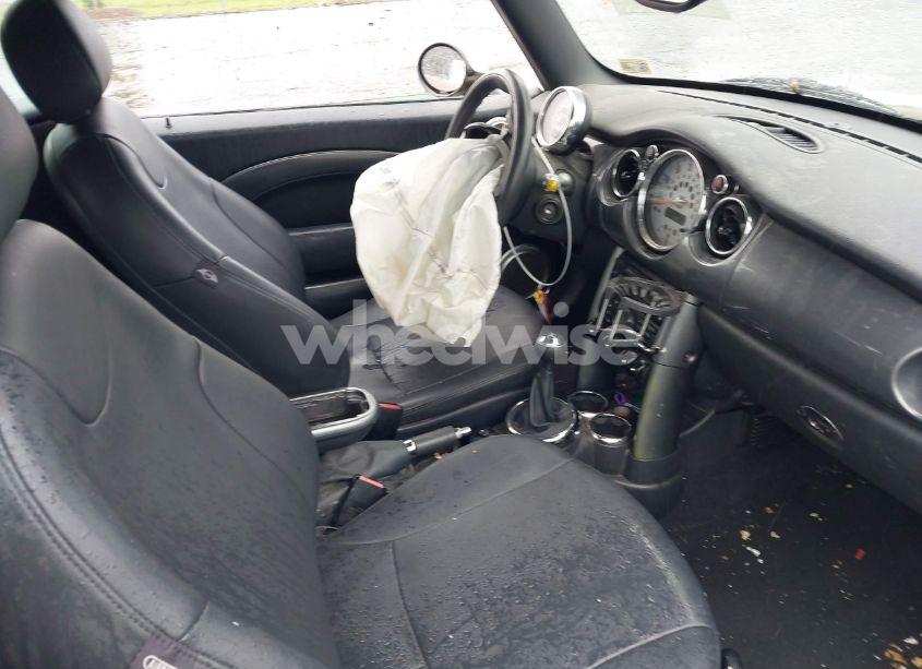 Photo 5 of 2008 Mini Cooper N/A (VIN WMWRF33538TF68199)