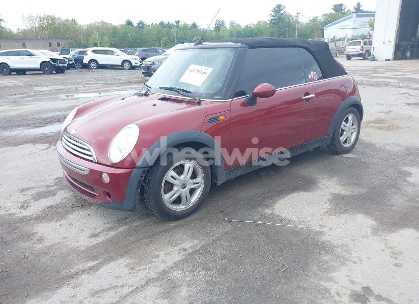 Photo 2 of 2007 Mini Cooper N/A (VIN WMWRF33597TF66861)