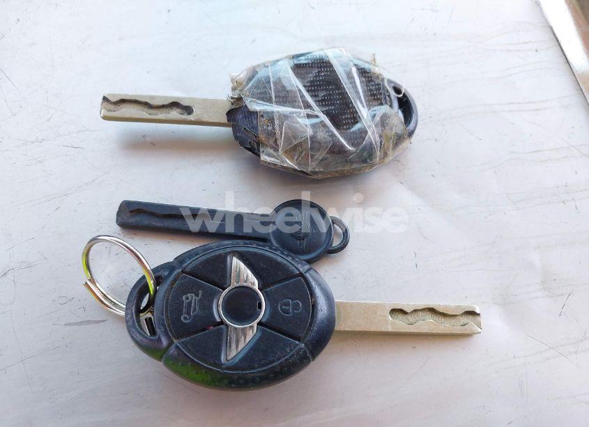 Photo 11 of 2007 Mini Cooper N/A (VIN WMWRF335X7TG16764)