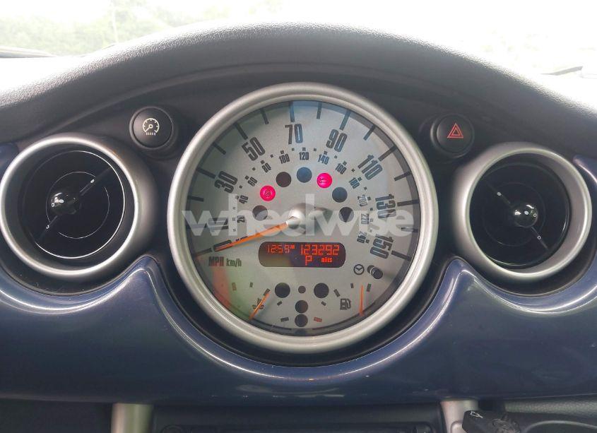 Photo 7 of 2006 Mini Cooper S (VIN WMWRH33516TL93102)