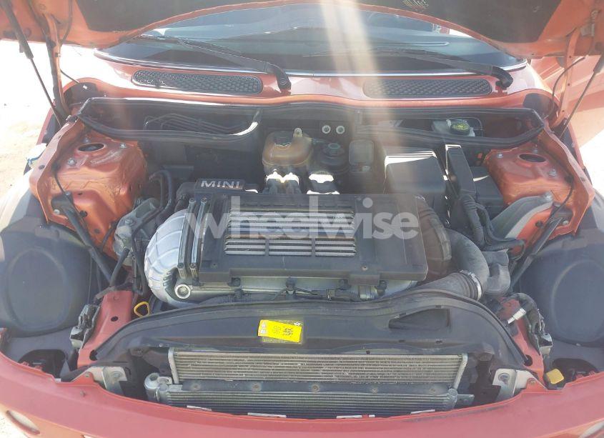 Photo 10 of 2005 Mini Cooper S (VIN WMWRH33525TF83816)