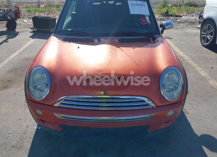 Photo 12 of 2005 Mini Cooper S (VIN WMWRH33525TF83816)