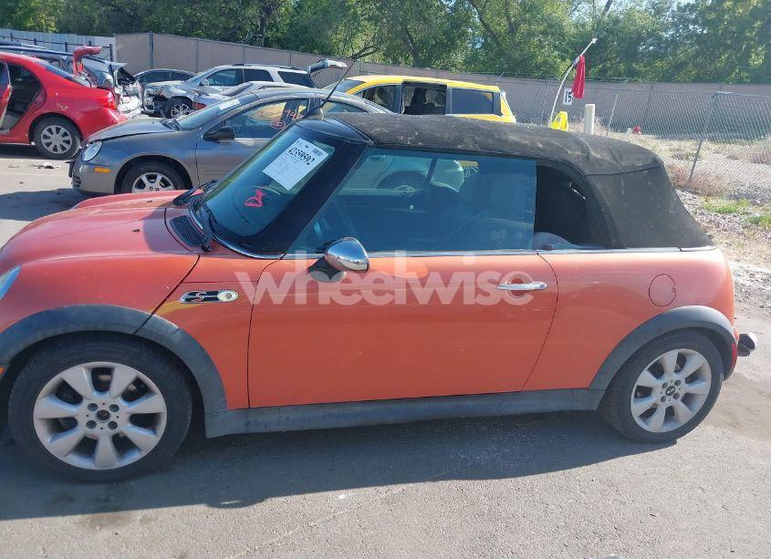 Photo 14 of 2005 Mini Cooper S (VIN WMWRH33525TF83816)