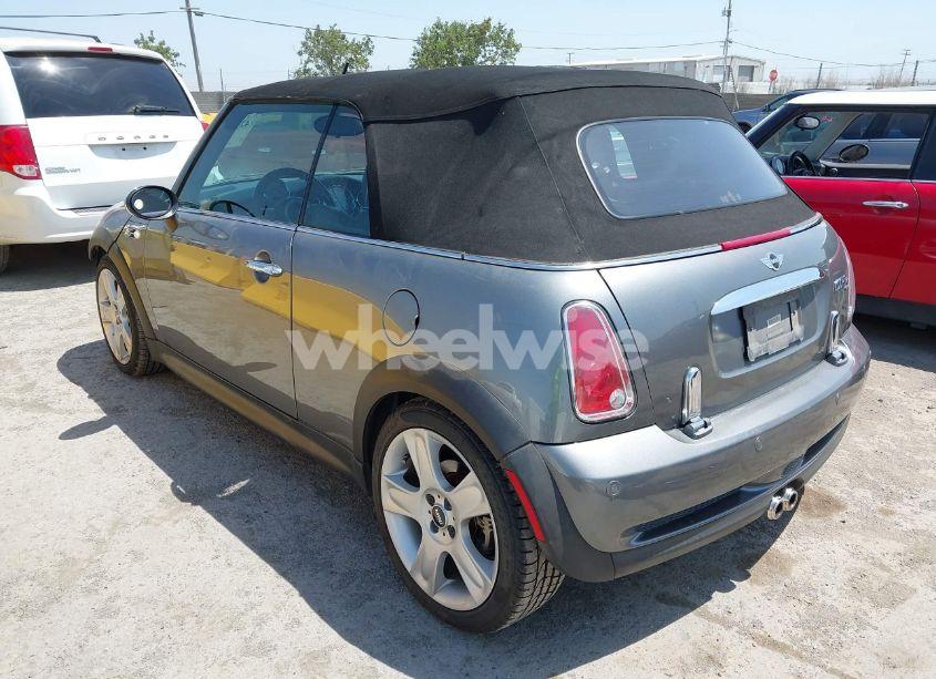 Photo 3 of 2005 Mini Cooper S (VIN WMWRH33585TF85313)