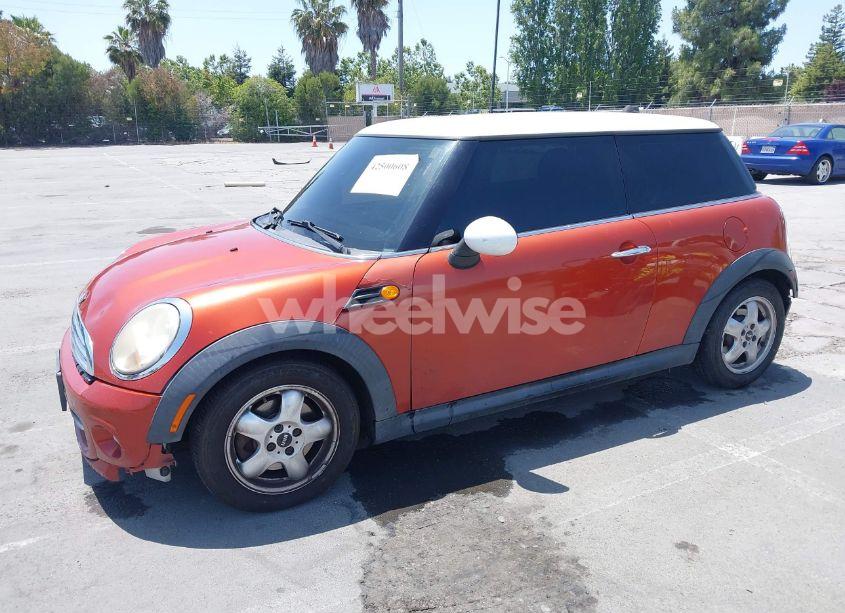 Photo 2 of 2011 Mini Cooper (VIN WMWSU3C50BT094515)