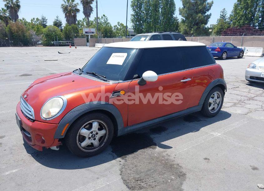 Photo 6 of 2011 Mini Cooper (VIN WMWSU3C50BT094515)