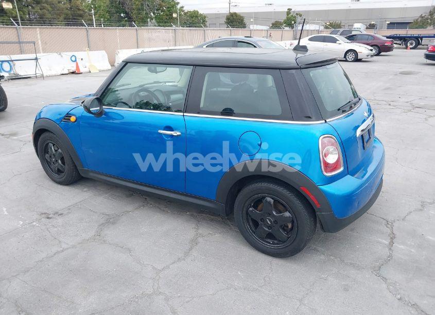 Photo 3 of 2011 Mini Cooper (VIN WMWSU3C50BT252819)