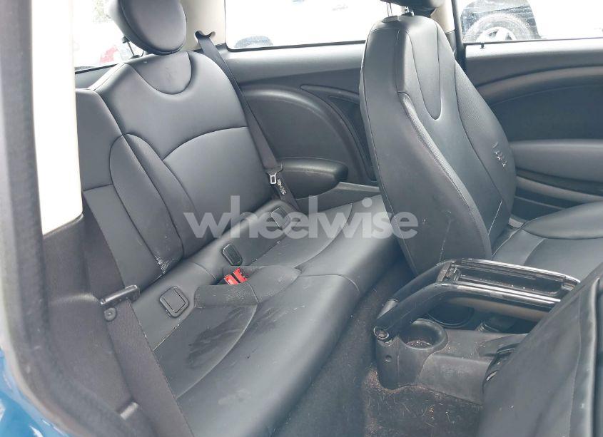 Photo 8 of 2011 Mini Cooper (VIN WMWSU3C50BT252819)