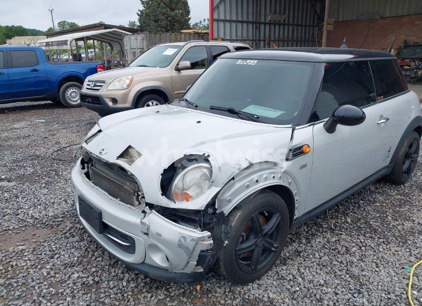 Photo 2 of 2011 Mini Cooper (VIN WMWSU3C51BT181694)