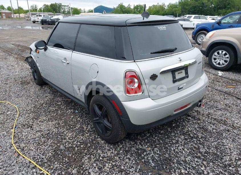 Photo 3 of 2011 Mini Cooper (VIN WMWSU3C51BT181694)