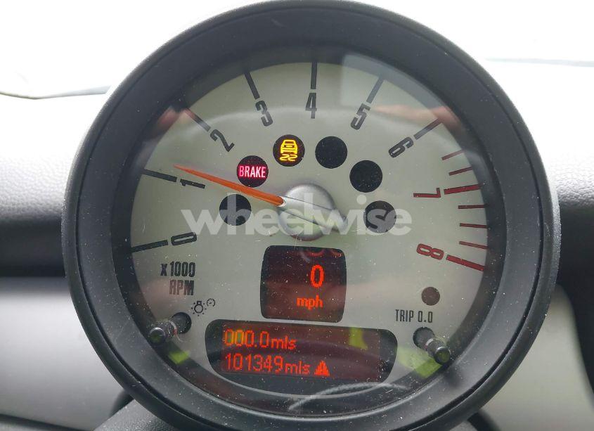 Photo 7 of 2011 Mini Cooper (VIN WMWSU3C51BT181694)