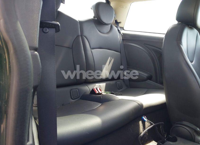 Photo 8 of 2011 Mini Cooper (VIN WMWSU3C51BT183574)