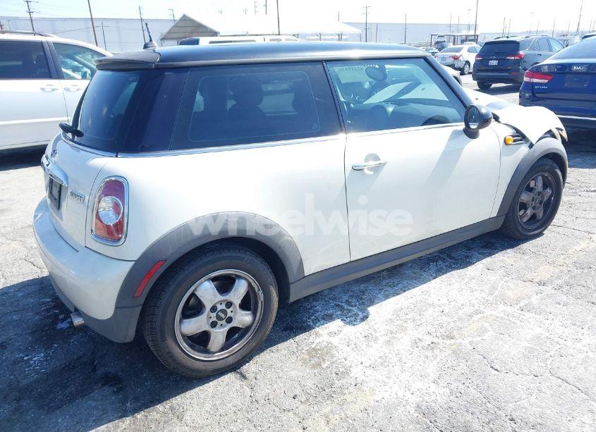 Photo 4 of 2011 Mini Cooper (VIN WMWSU3C52BT095133)
