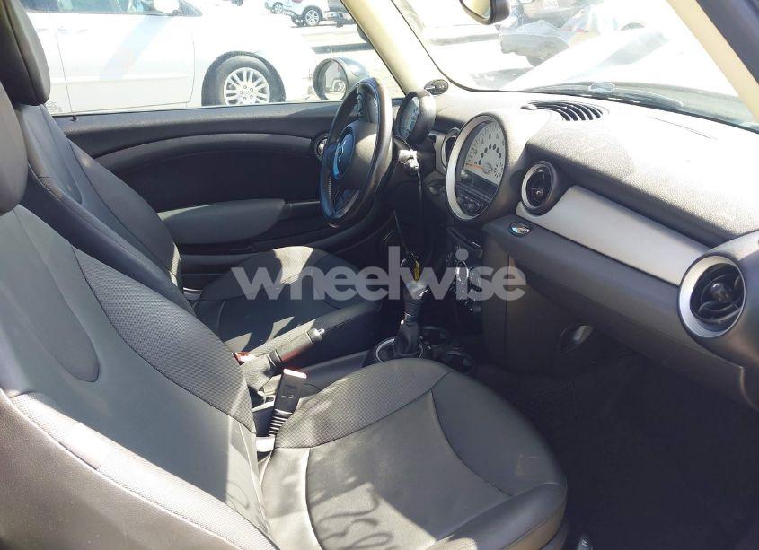 Photo 5 of 2011 Mini Cooper (VIN WMWSU3C52BT095133)