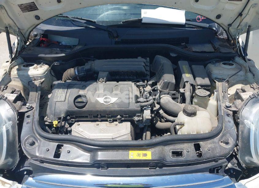 Photo 10 of 2011 Mini Cooper (VIN WMWSU3C54BT184170)