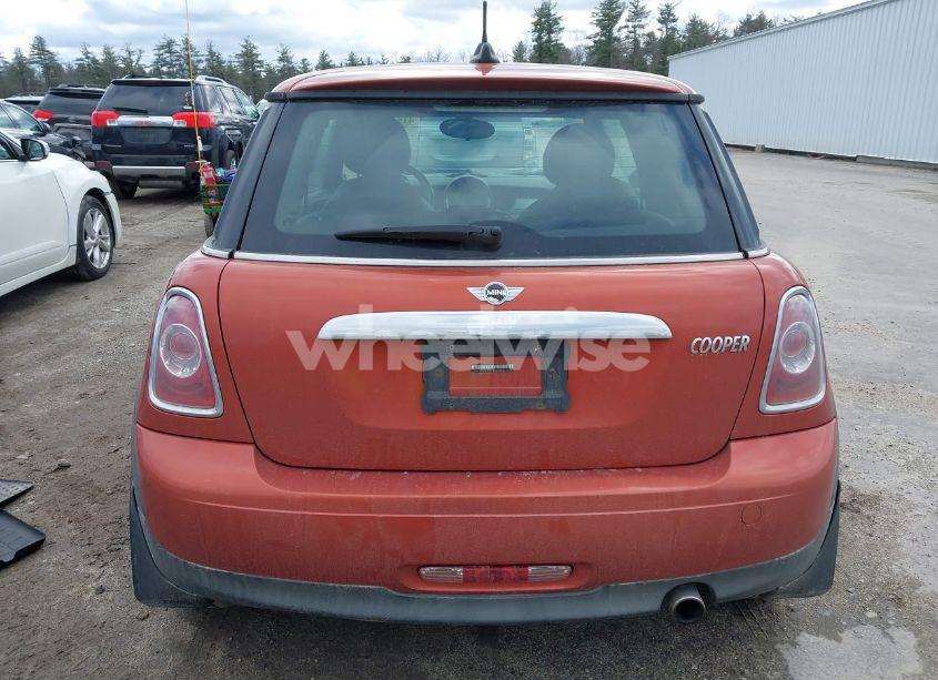 Photo 15 of 2011 Mini Cooper (VIN WMWSU3C54BTX96143)