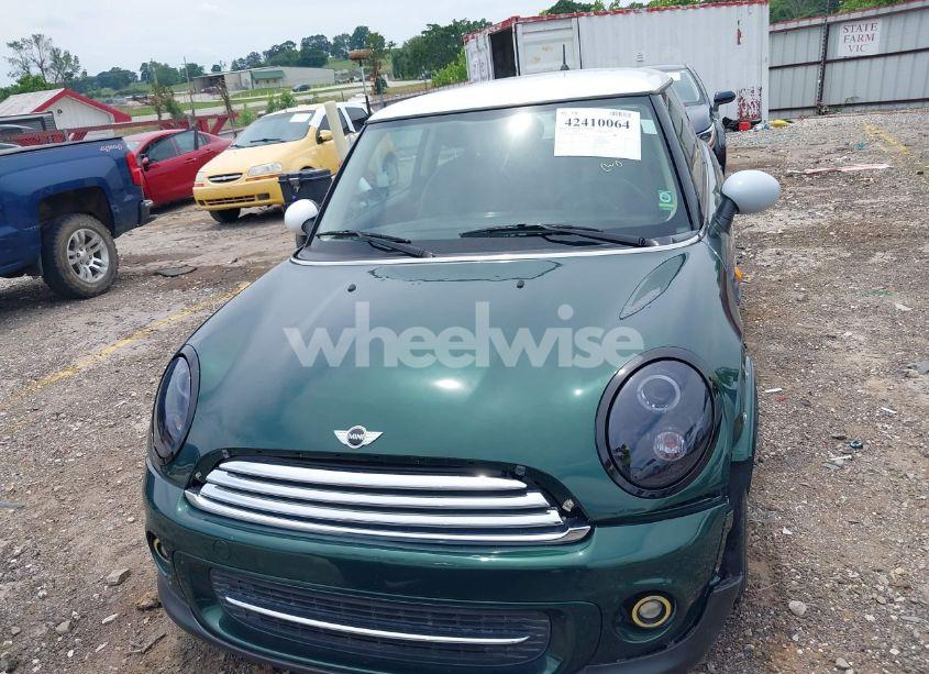 Photo 12 of 2011 Mini Cooper (VIN WMWSU3C56BT095684)