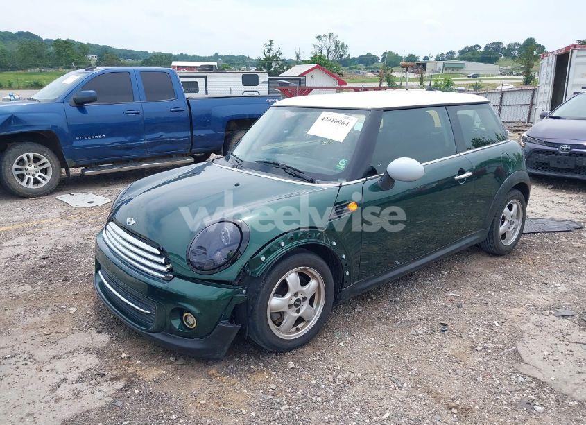 Photo 2 of 2011 Mini Cooper (VIN WMWSU3C56BT095684)